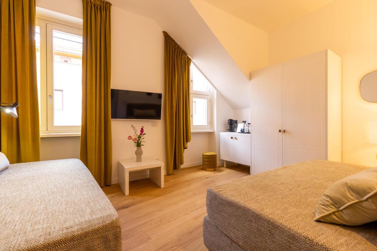 Navona 49 Luxury Suites&Apartment Рим Экстерьер фото